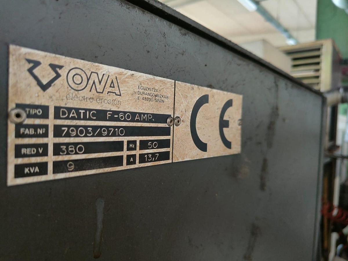 Usado MÁQUINA DE EMERGENCIA POR PENETRACIÓN ONA mod.DATIC F-60 2001