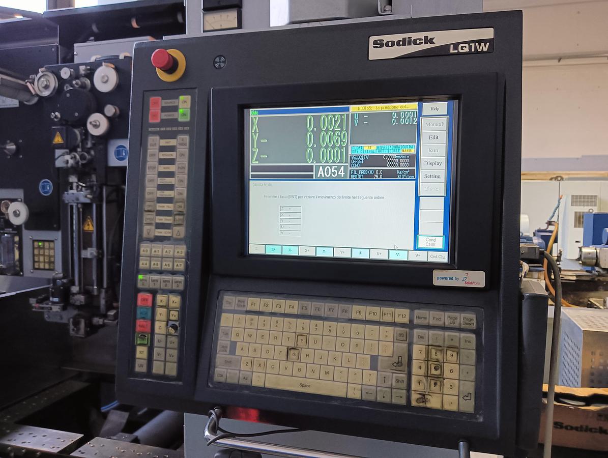 Used 2004 SODICK WIRED ELECTROEROSION mod.AQ535L