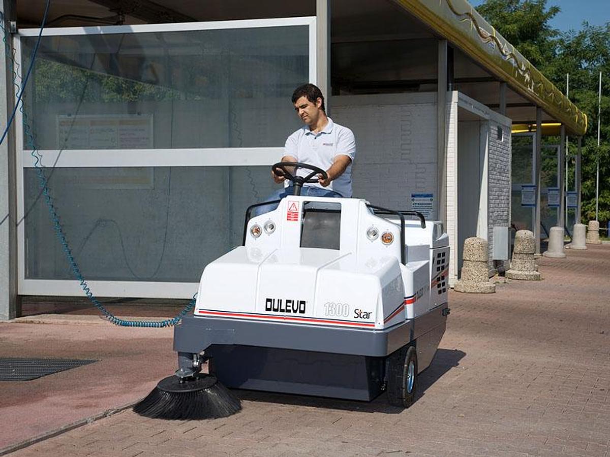 Refurbished 2022 INDUSTRIAL SWEEPER DULEVO 1300 EH RETROFITTED