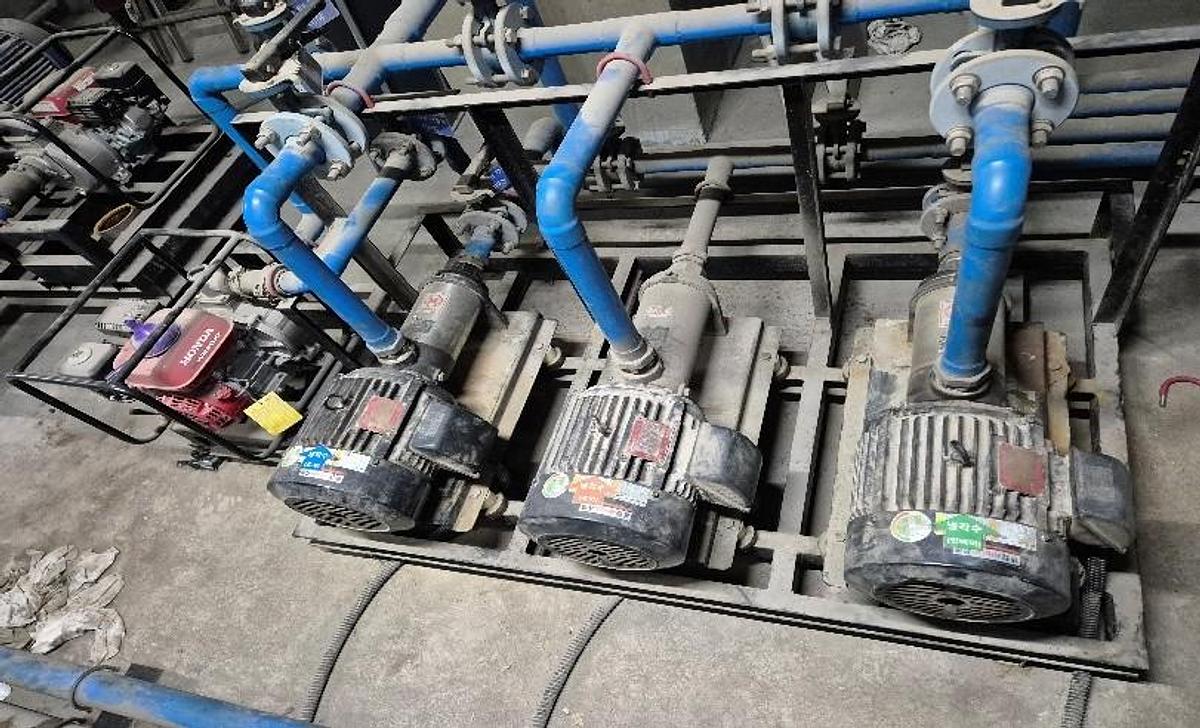 Used 2017 DAWONSYS Used High Frequency Induction Melting Furnace DWIM 750