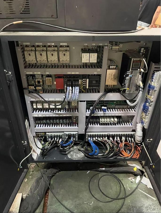 Used 2012 Komori Komori System 18S