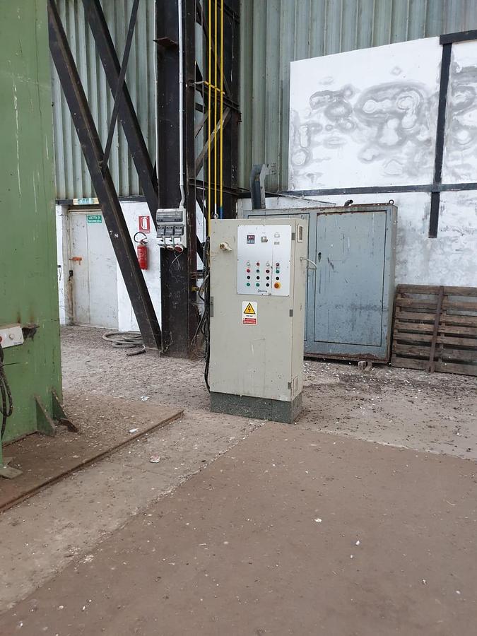 Used 400 TON HYDRAULIC SWAN NECK PRESS