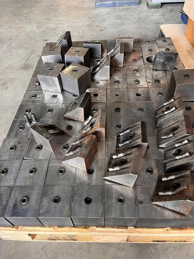 Used N.02 MAGNETIC TABLES + CONTROL UNIT