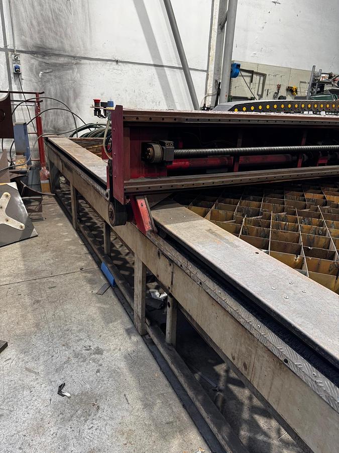 Used 2006 Schiavi Quasar 4000x2000 CNC Plasma Cutting Machine