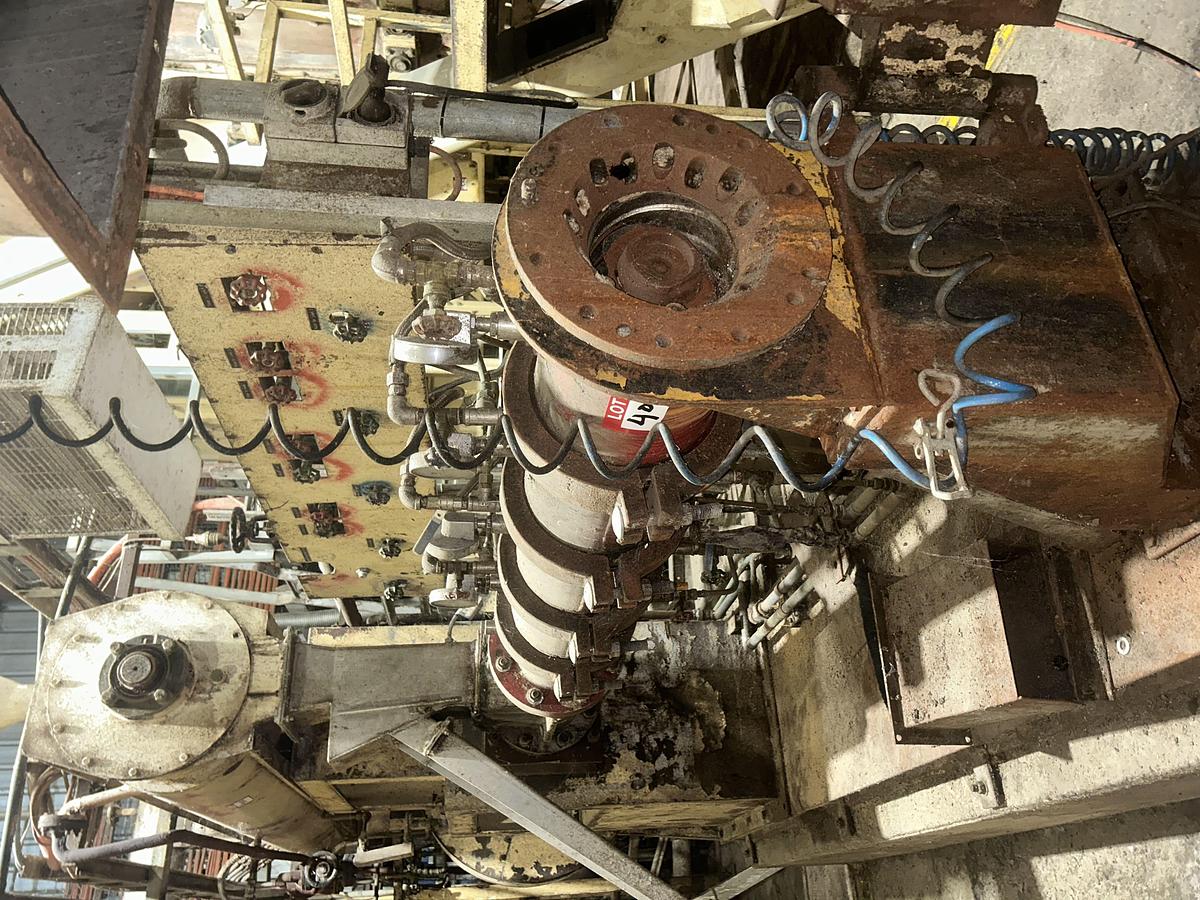 Used Complete dry petfood manufacturing plant