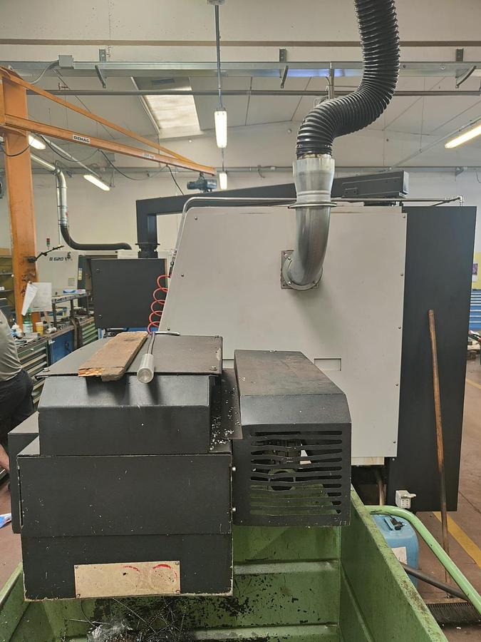 Used 2007 DOOSAN LATHE mod. PUMA 400 A