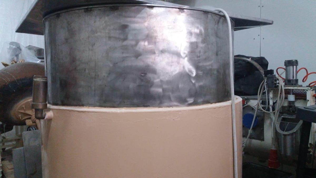 Used Stainless Steel Bain-Marie Tank, 1,000 kg Static Melting, Overhauled