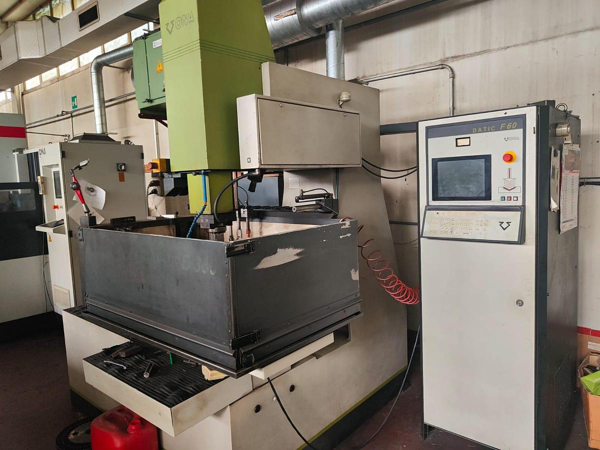 Used 2001 DIE-SINKING EDM MACHINE ONA mod.DATIC F-60
