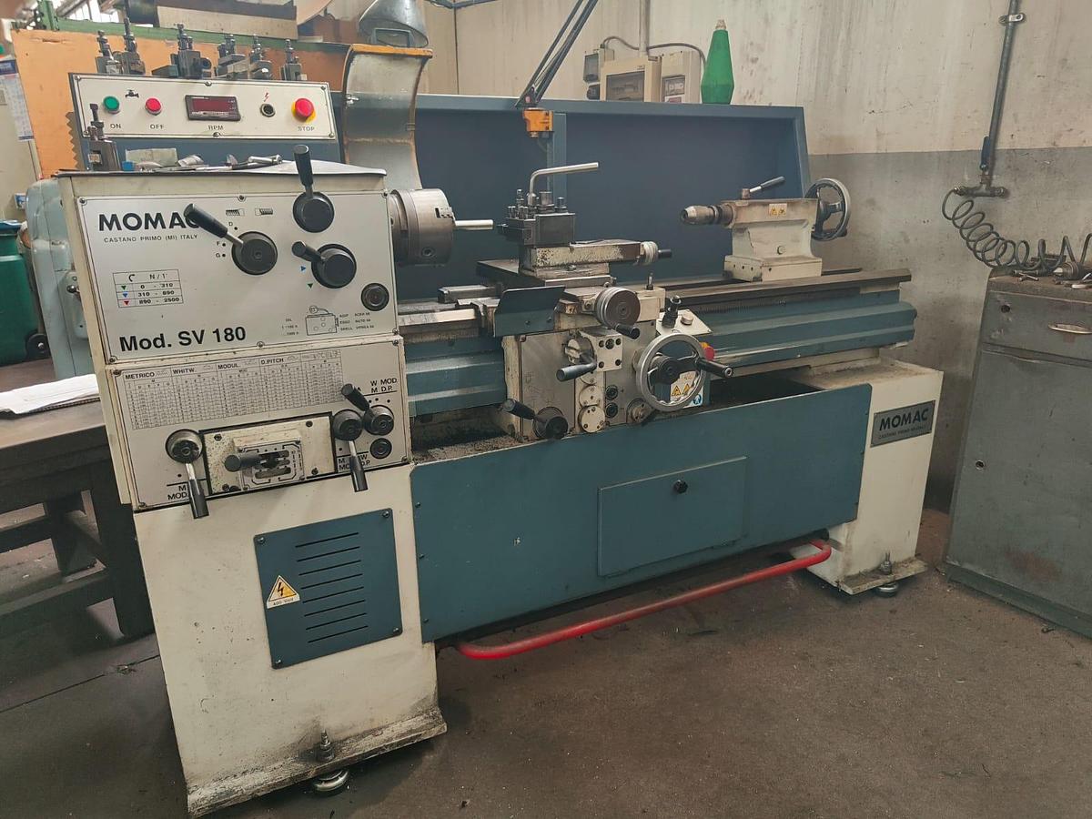 Used 2000 MOMAC PARALLEL LATHE mod.SV180x1000