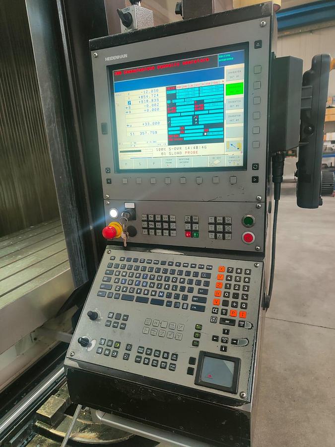 D'occasion FRAISEUSE A CNC OMV 2013 mod. SHARK 5000