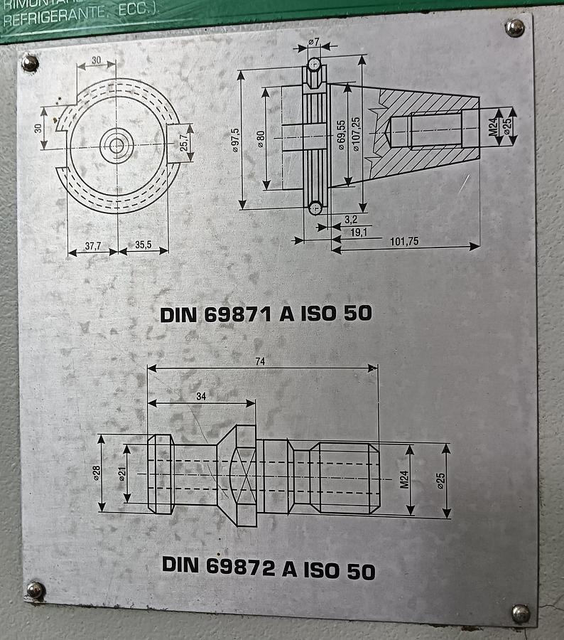 D'occasion Centre vertical ZPS 2002, modèle MCFV 2080 NT