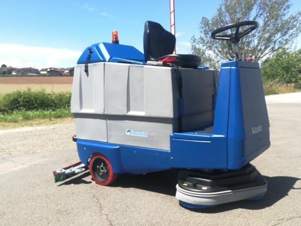 Gebraucht 2023 GLÄTTERSCHUIDERREINIGER I38 JAHR 2023