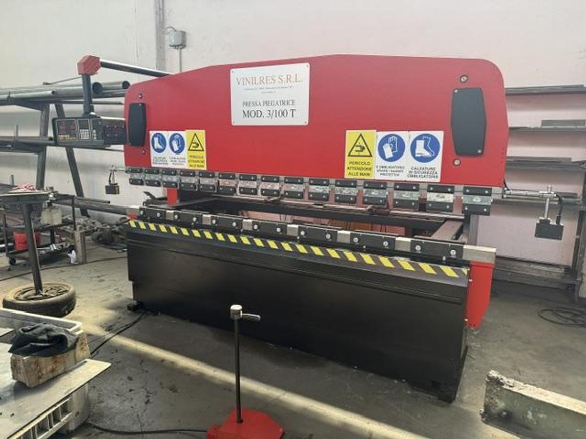 Used Overhauled Hydraulic Press Brake – Schiavi RG-103, 100 Ton, 3,100 mm