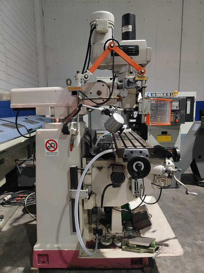 Gebraucht 2002 BRIDGE MACHINERY FRÄSMASCHINE Mod. DINAMILL B-4V