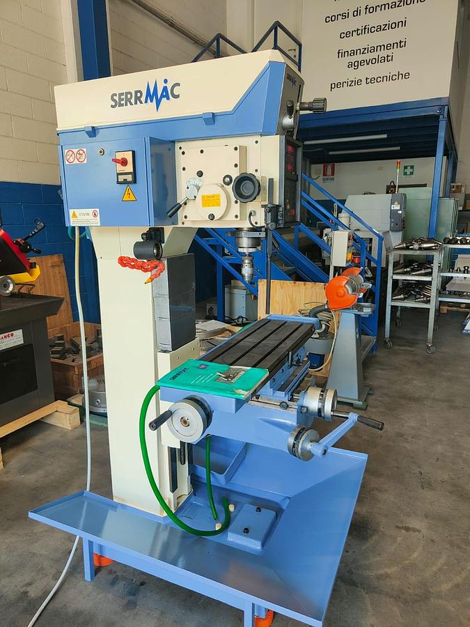 Used 2001 DRILLING-MILLING MACHINE SERRMAC model.TCS 40