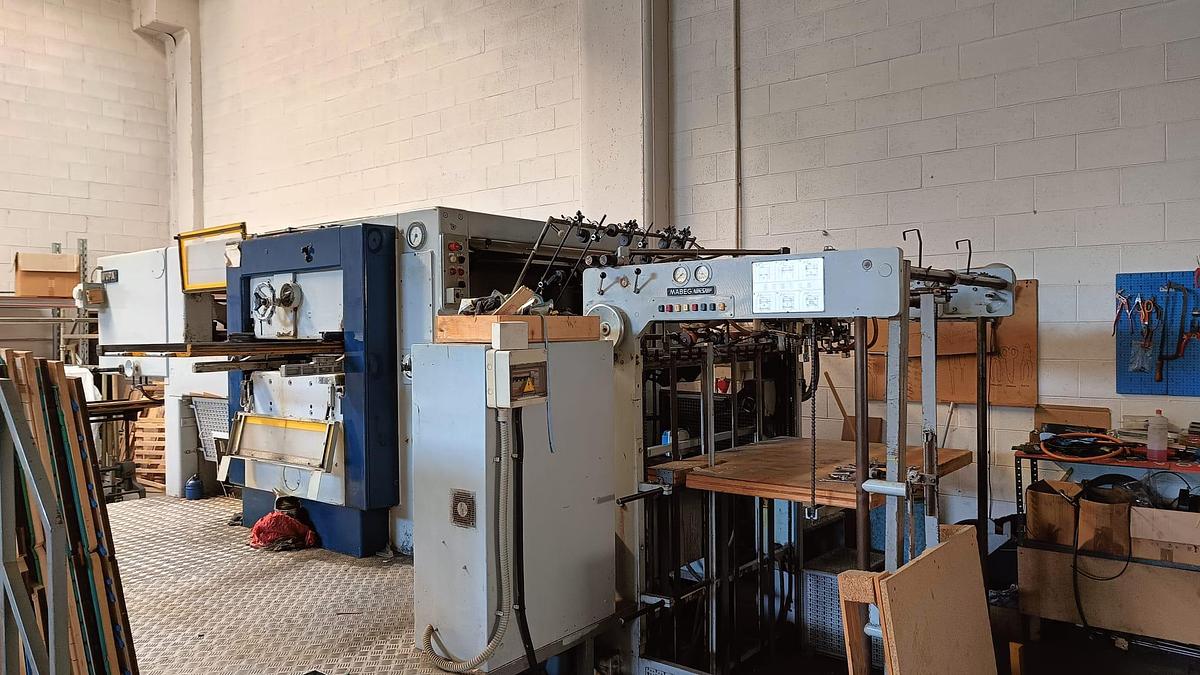 Used 1975 Wupa PS 4.1 Automatic Flatbed Die Cutter