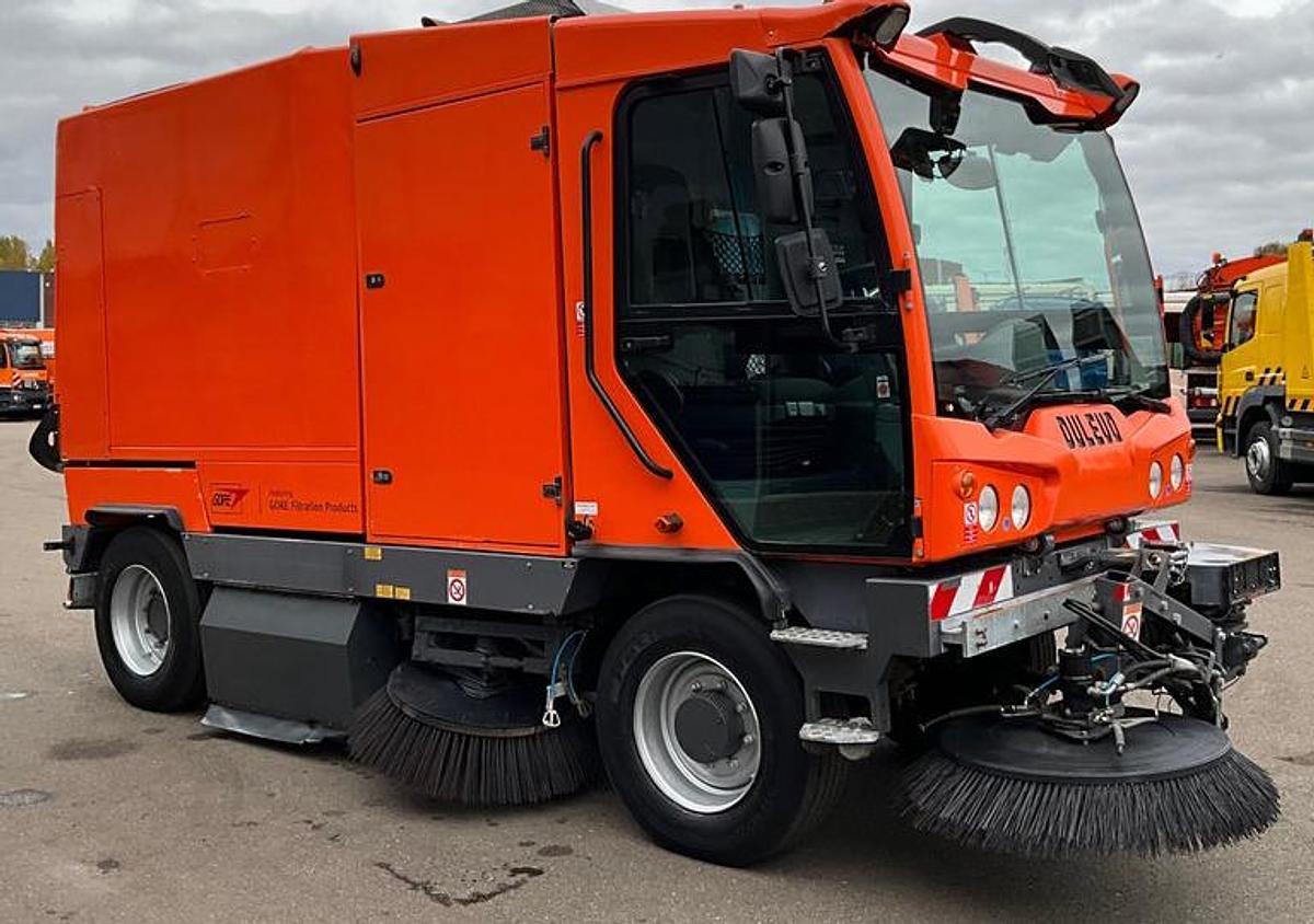 Refurbished REVISIONED STREET SWEEPER DULEVO 6000 EU6