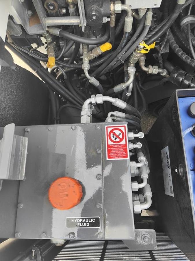 Used INDUSTRIAL FLOOR SCRUBBER DULEVO 120 EH ELECTRIC