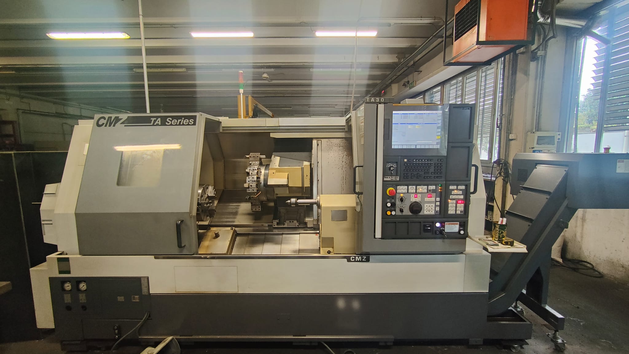 Used 2017 LATHE CMZ model.TA30 with Lunette
