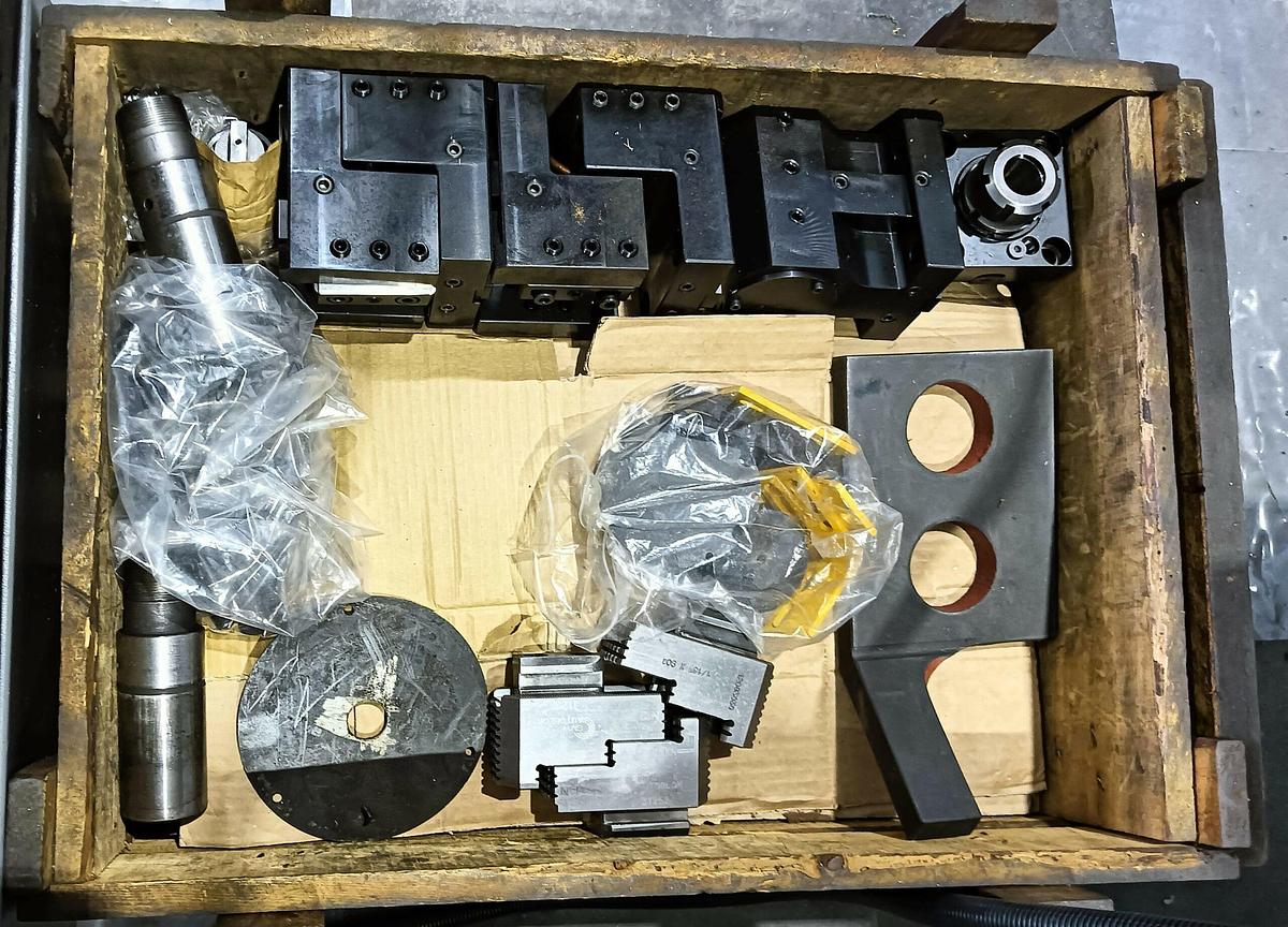 Used 2014 SAMSUNG SMEC LATHE mod.PL25LM