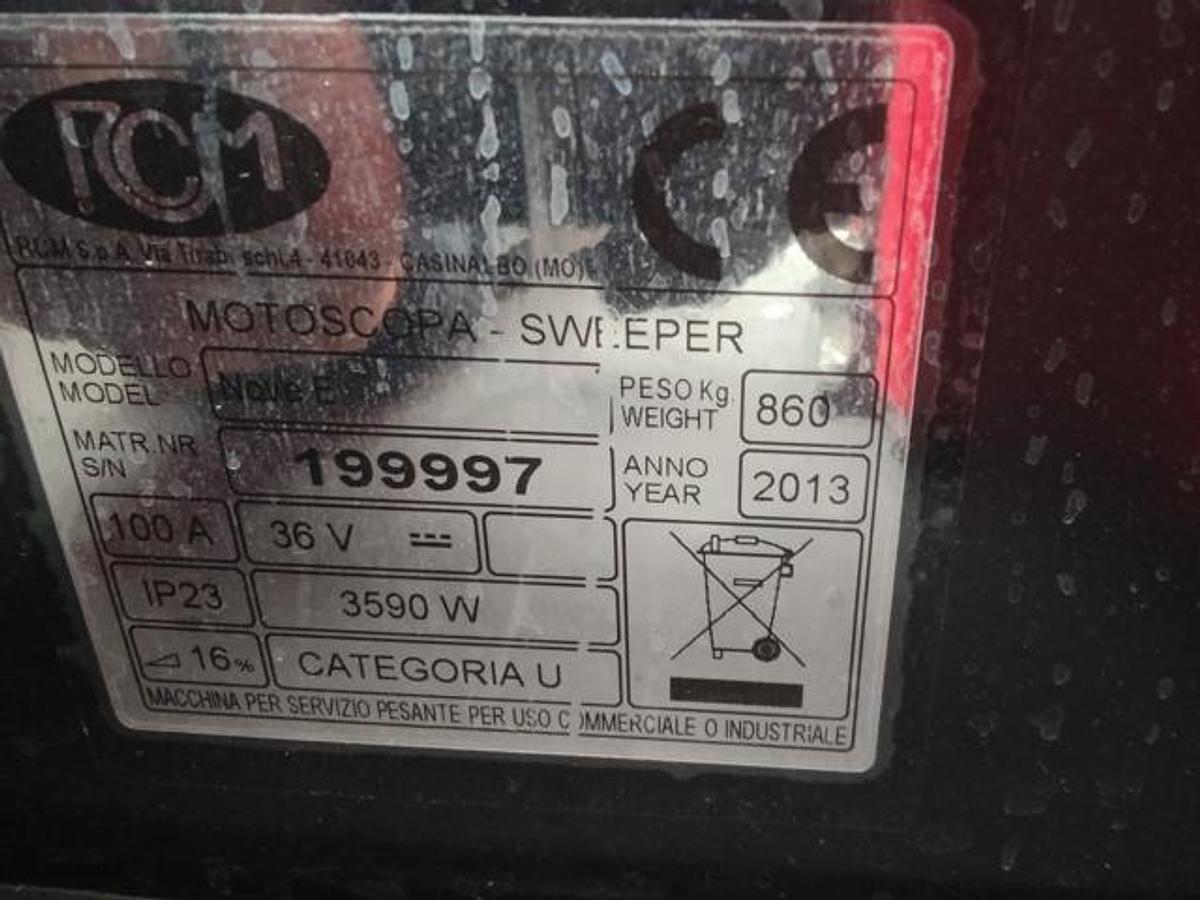 Refurbished REVISED RCm NOVE E TOP sweeper