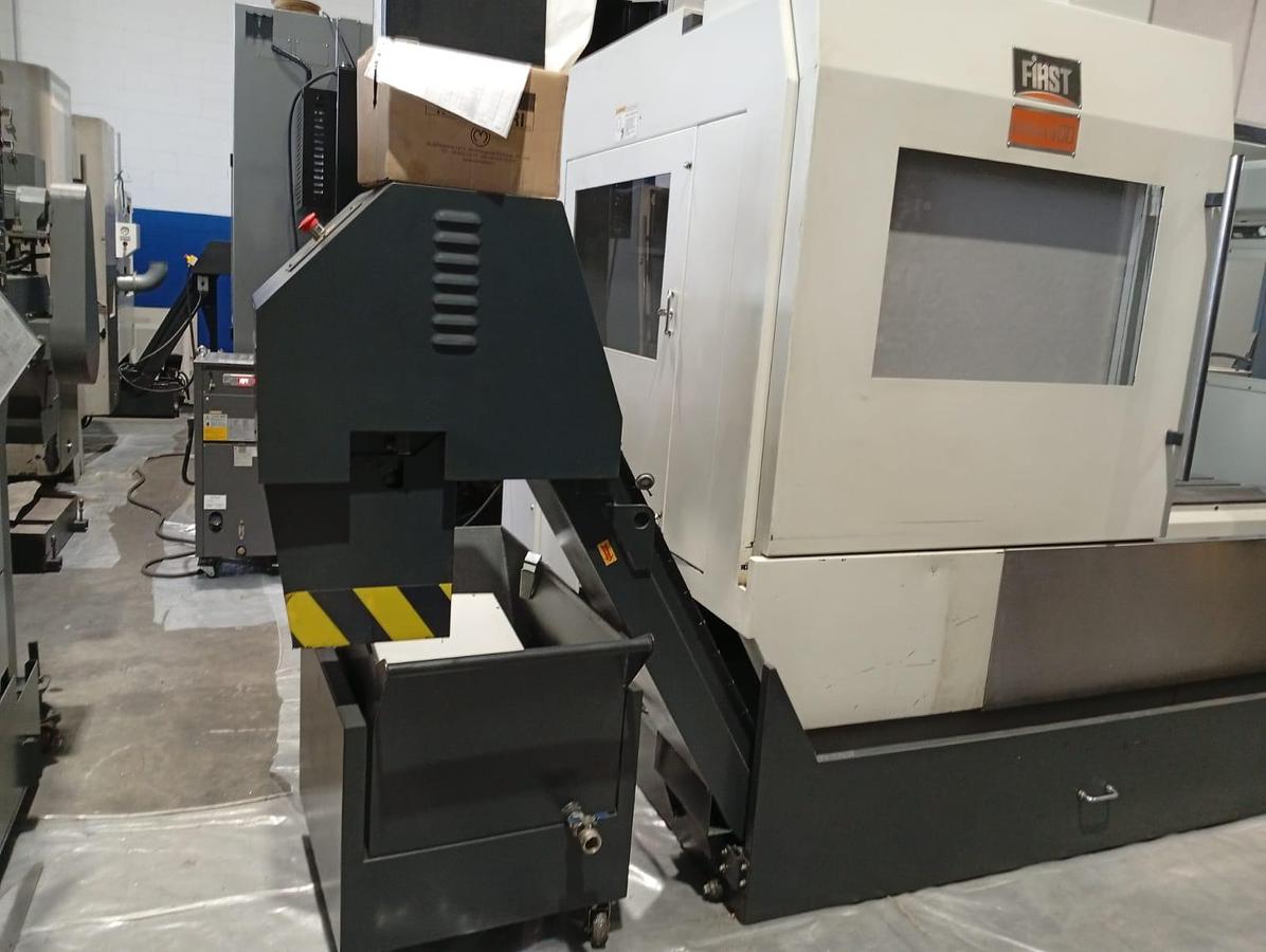 D'occasion CENTRE D'USINAGE PREMIER MOD. MCV1100 (2008)