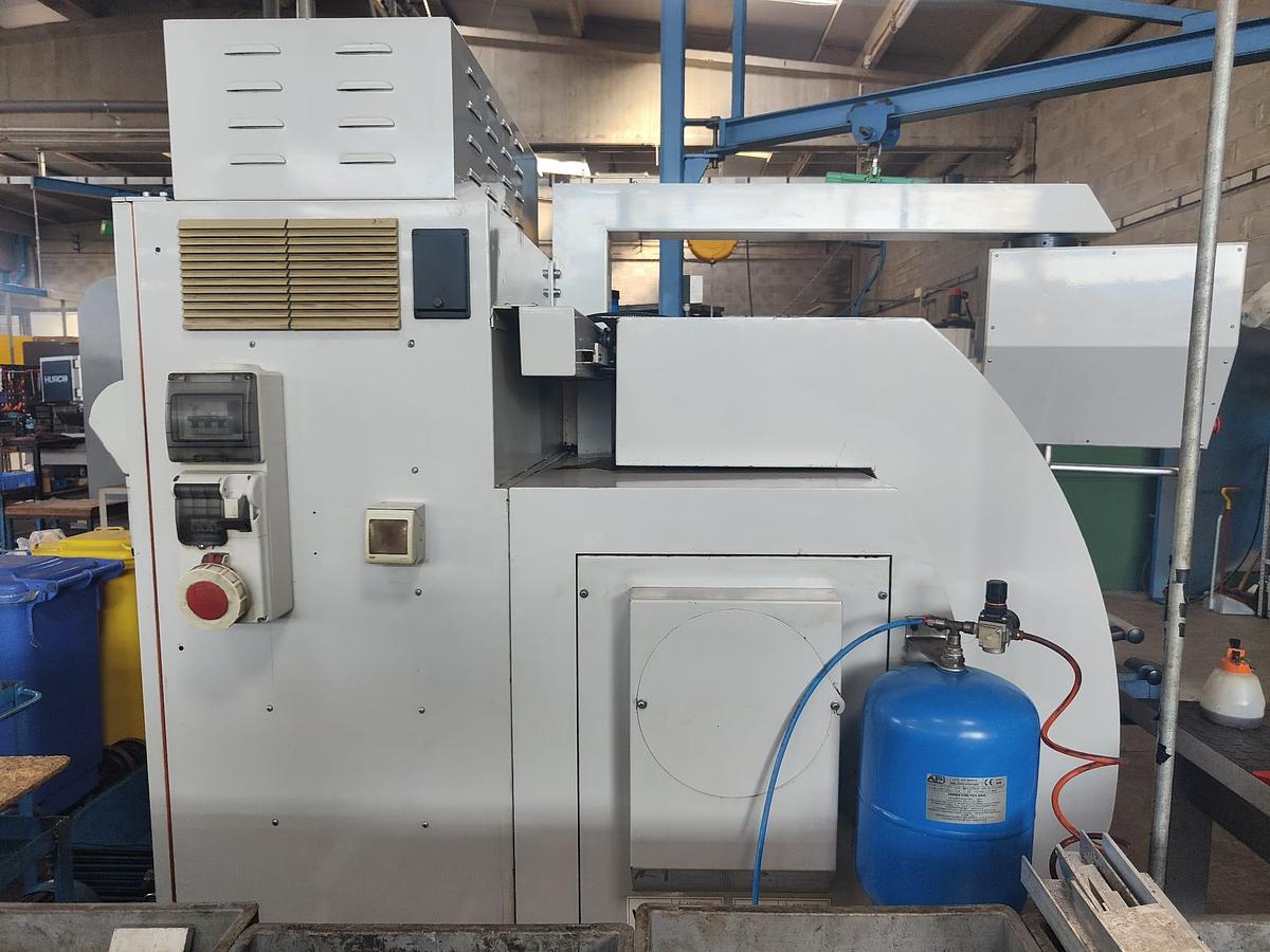 D'occasion TOUR AUTO-APPRENTISSAGE MICROCUT 2004 mod.BNC-3000