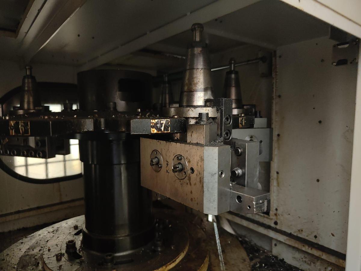 Used 2018 VERTICAL LATHE HANKOOK model.VTB 100