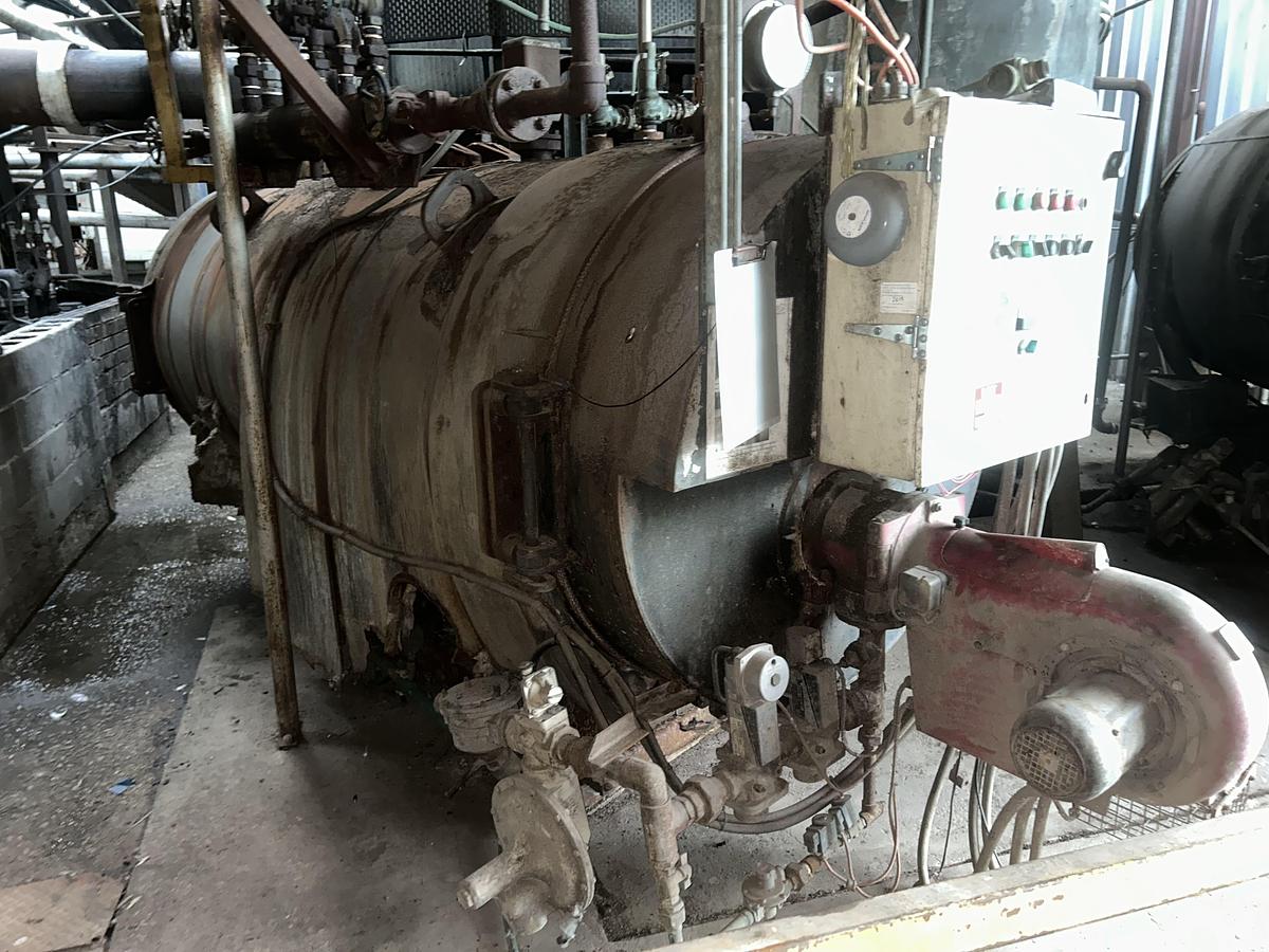 Used Complete dry petfood manufacturing plant