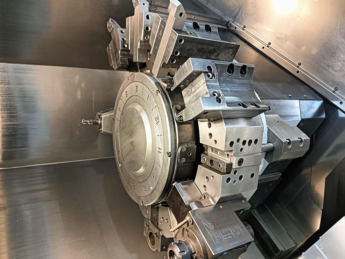 Used 2015 CMZ lathe mod. TC30 M