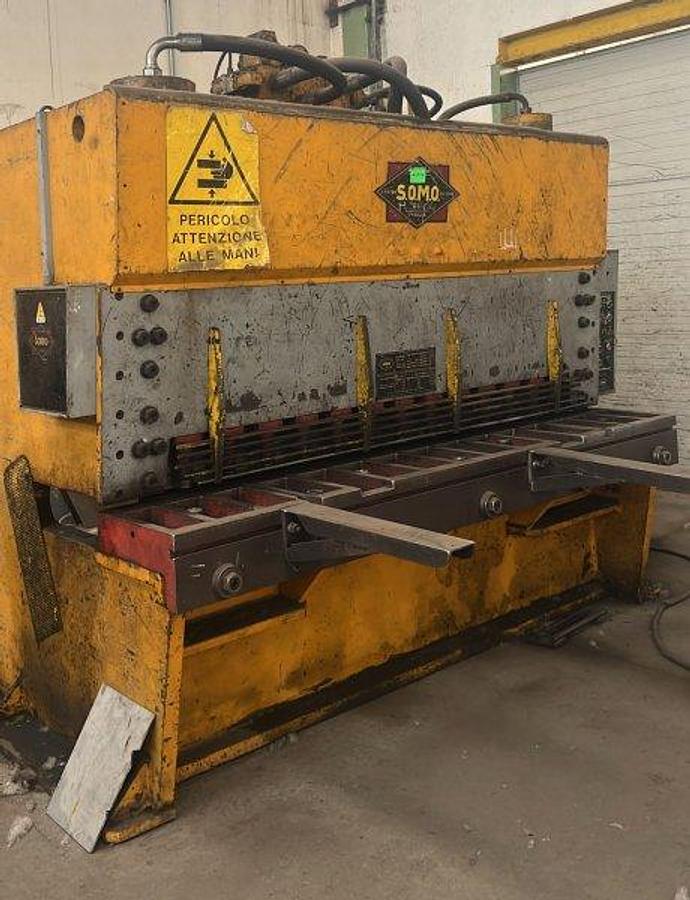 Used SOMO Hydraulic Guillotine Shear 2000 x 10 mm – Heavy Duty Sheet Metal Shear