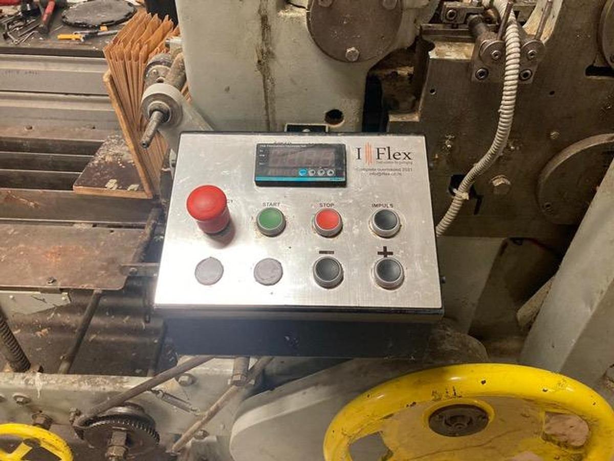 Used HOLWEG RS 2 WITH IN-LINE 4 COLOR FLEXO