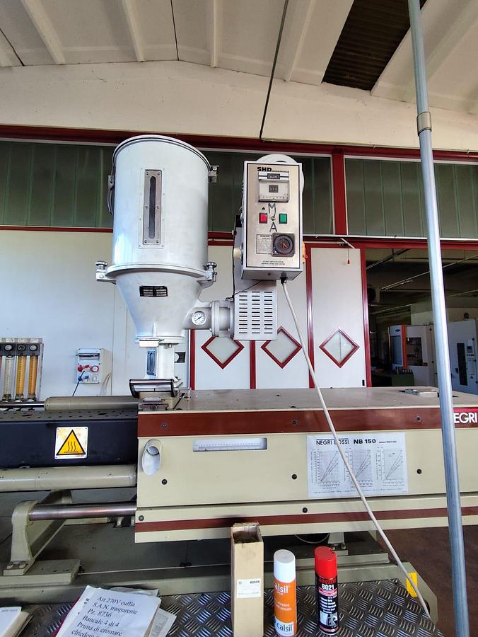 Used 1997 NEGRI BOSSI INJECTION PRESS NB150