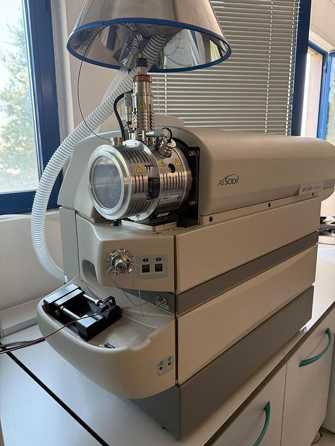 Usato 2015 AB SCIEX MASS SPECTROMETER API 3200