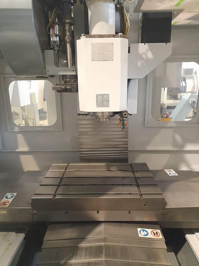 D'occasion Centre d'usinage vertical O.M.Z. mod.N T12