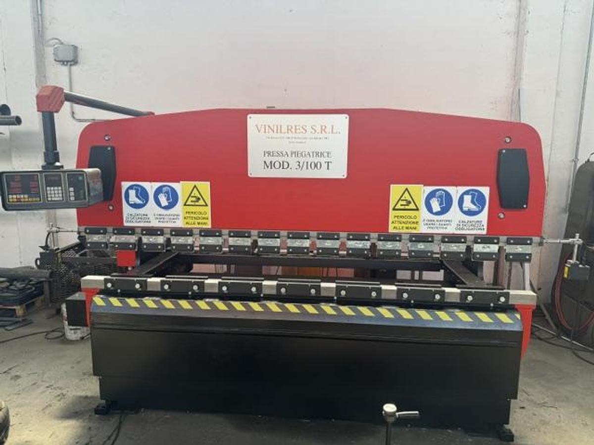 Used Overhauled Hydraulic Press Brake – Schiavi RG-103, 100 Ton, 3,100 mm