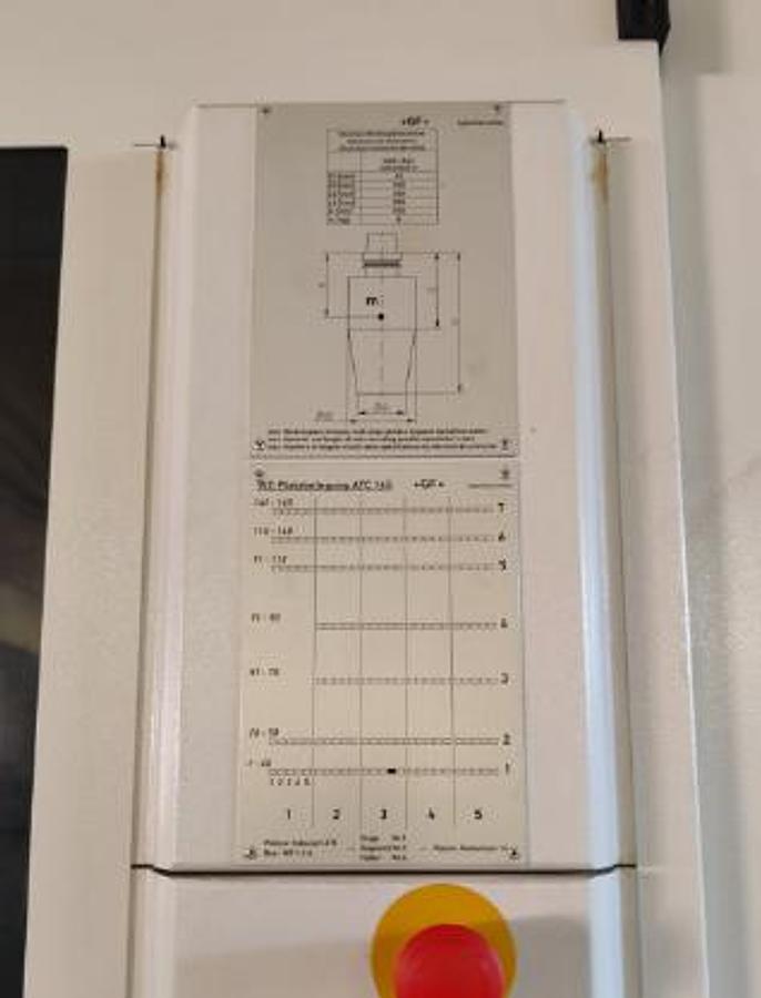Gebraucht 2016 FRAISEUSE MIKRON GF MOD. HPM 800 U HD