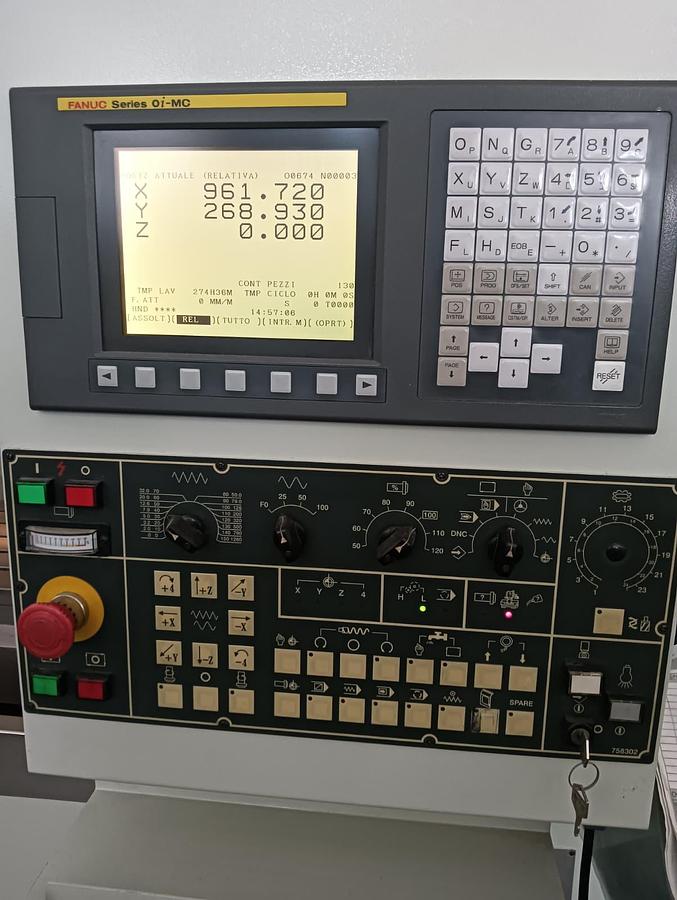 Used 2008 KENT VERTICAL MACHINING CENTER MOD. KMV 11 EL