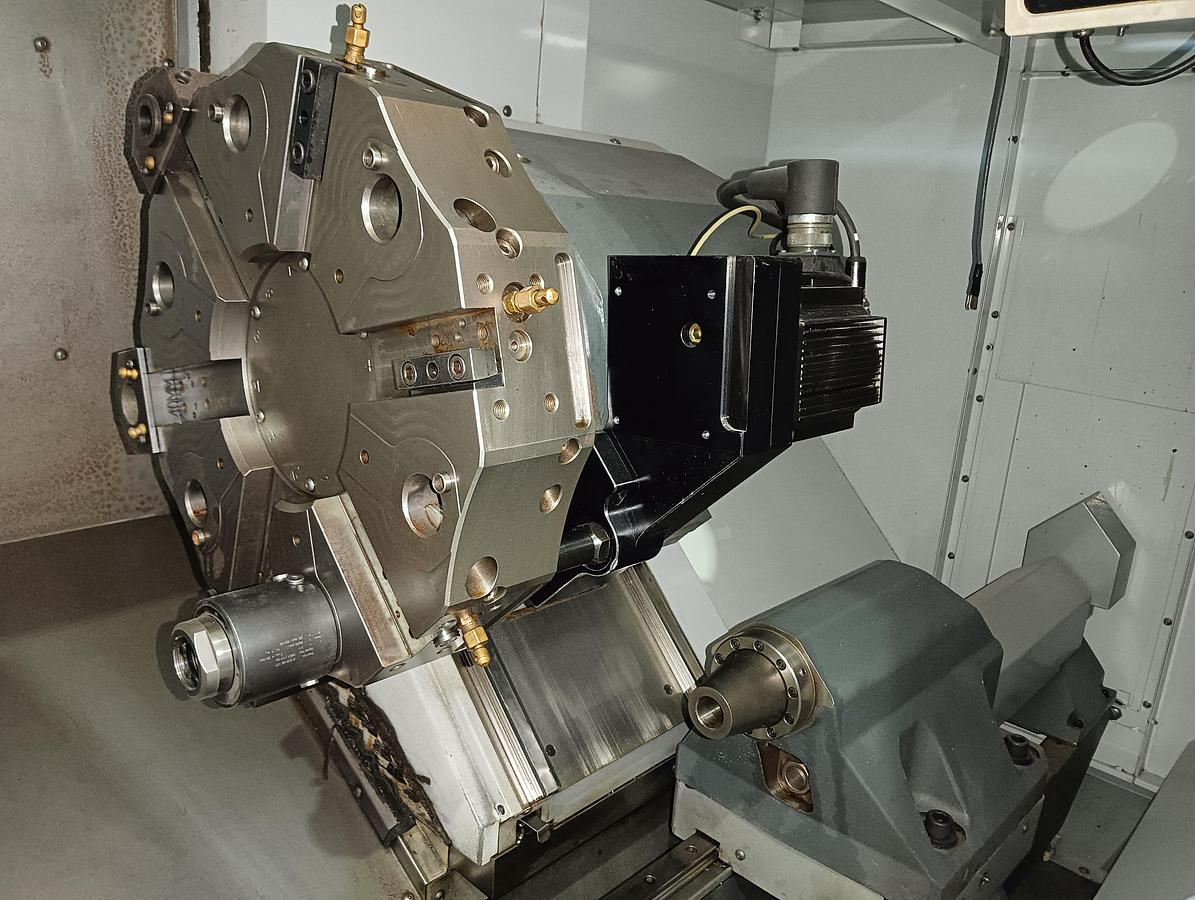 Used 2017 HAAS CNC lathe mod.ST 35 Y