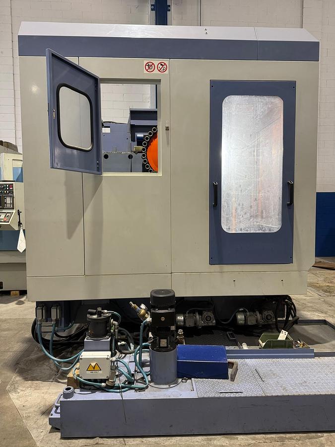 Usato 2001 CENTRO A MONTANTE MOBILE FAMUP mod.MMV 160