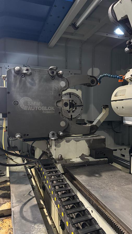 Usato 2018 RETTIFICATRICE AZ mod.RUX1800