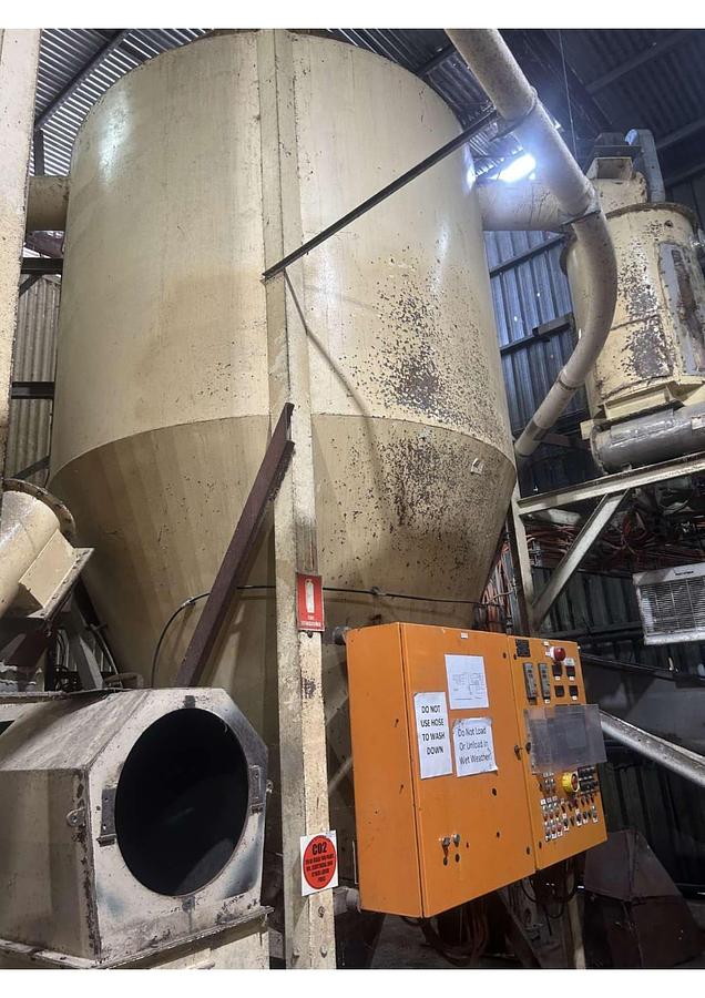 Used Complete dry petfood manufacturing plant