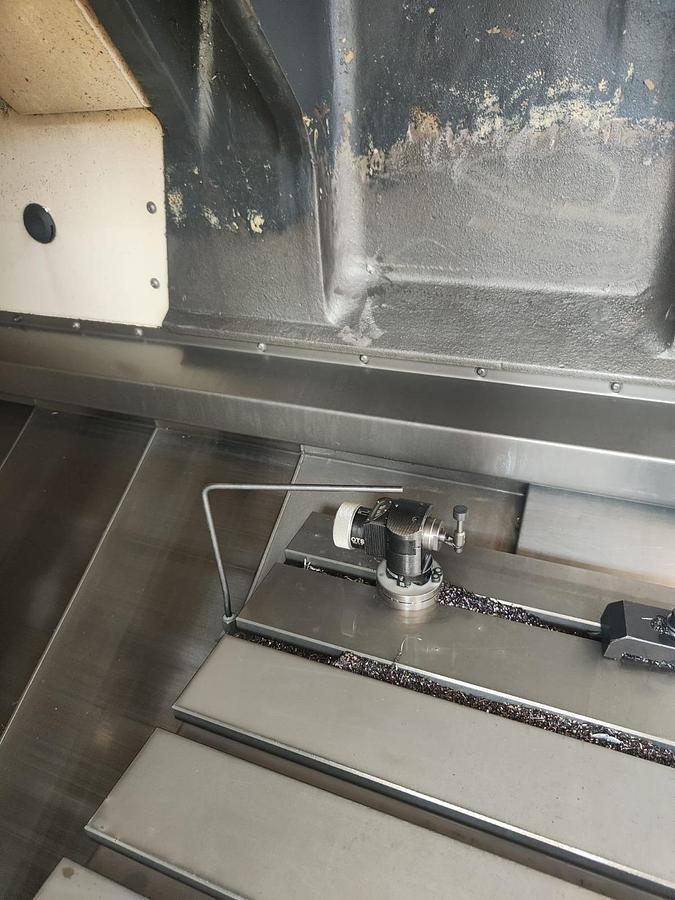 D'occasion Centre d'usinage DMG 1100V 2016