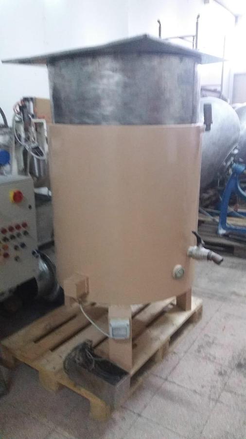 Used Stainless Steel Bain-Marie Tank, 1,000 kg Static Melting, Overhauled