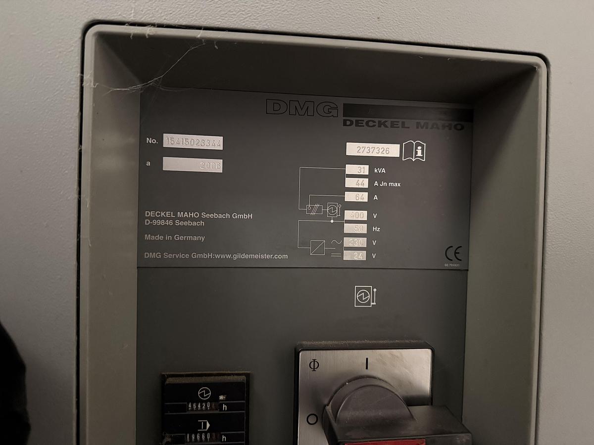 Used 2019 DECKEL MAHO DMC 835 V Vertical CNC Machining Center - HEIDENHAIN TNC 530 