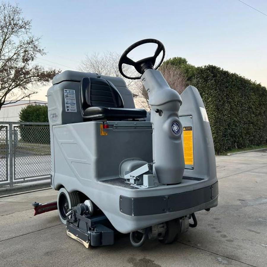 Gebraucht 2008 SPAZZA-LAVA NILFISK BR 850 SC