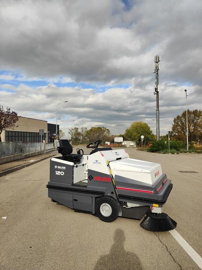 Used INDUSTRIAL FLOOR SCRUBBER DULEVO 120 EH ELECTRIC