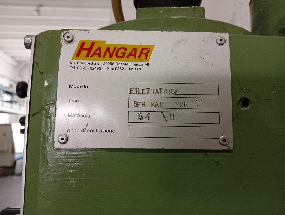 D'occasion MACHINE À TARAUDER SERRMAC mod.MDR16