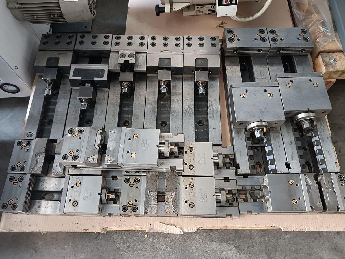 Used N.06 MODULAR COLLETS