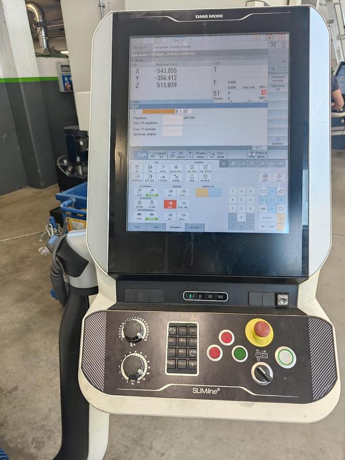 D'occasion Centre d'usinage DMG 1100V 2016